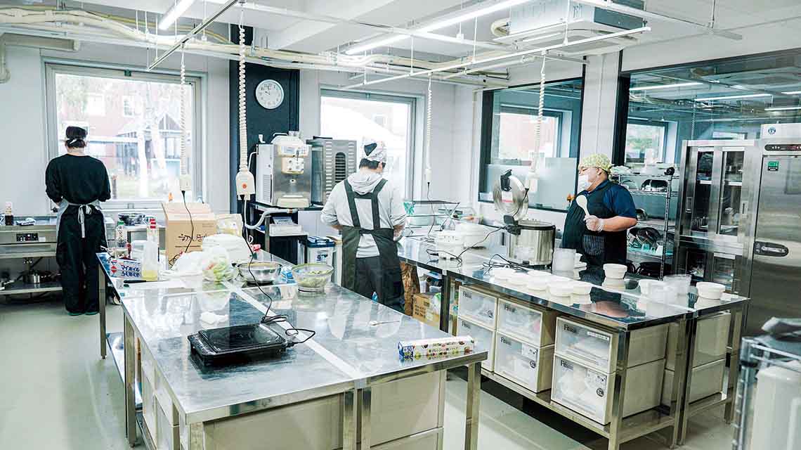 食品加工実習室
