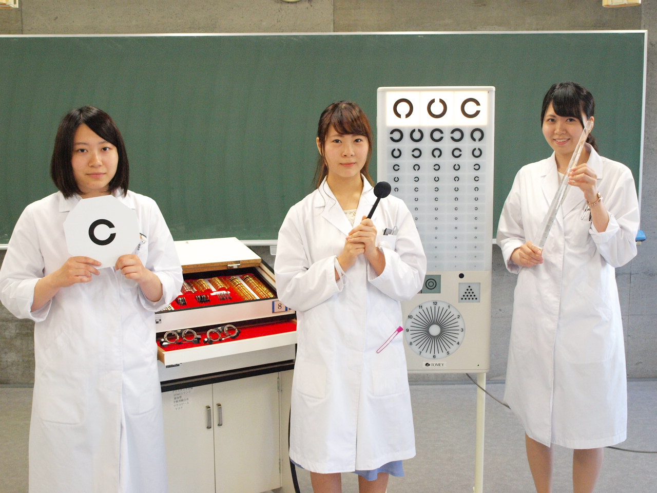 視能訓練士学科】4月30日（土）在校生・卒業生が集合するから色々