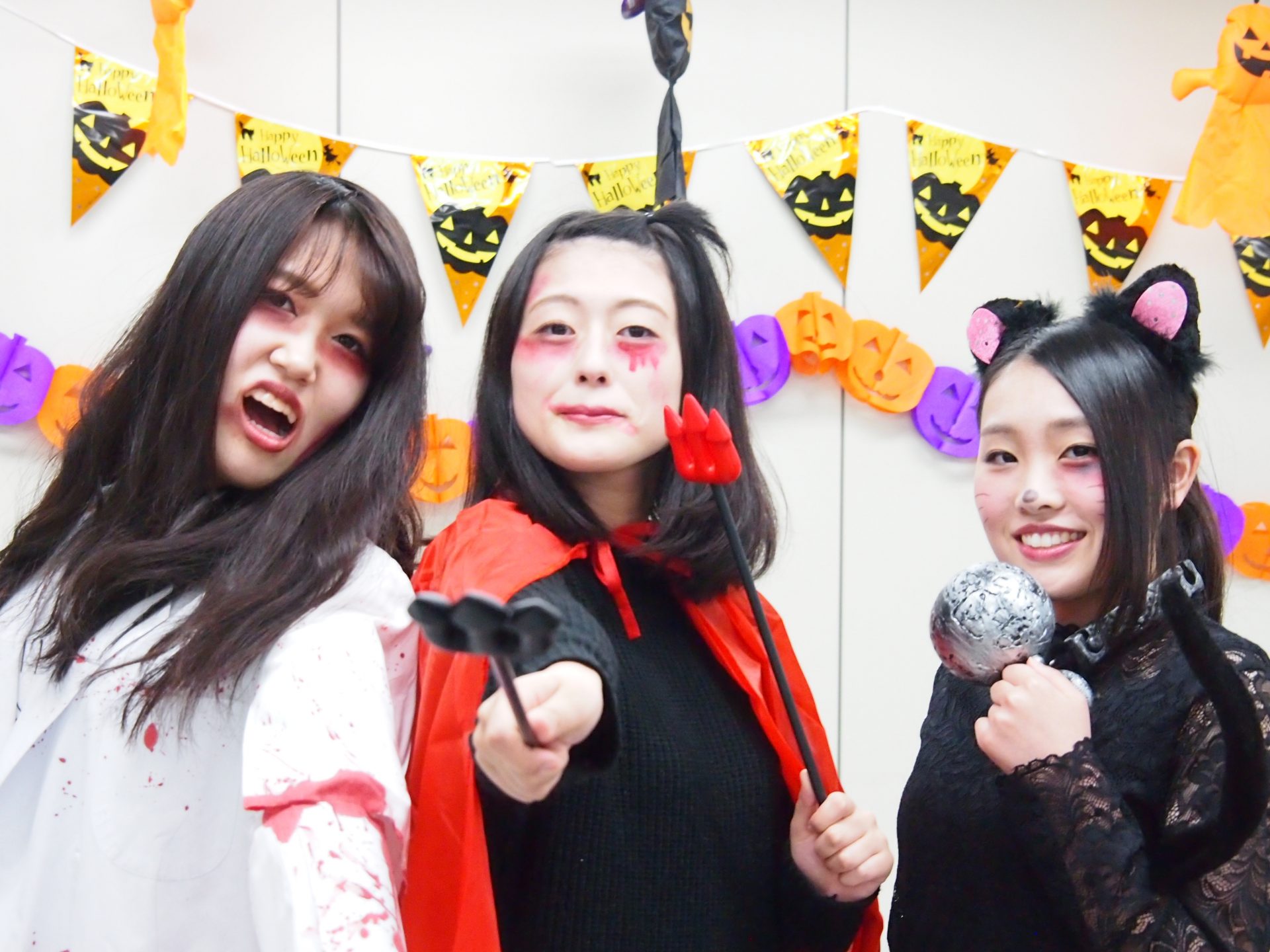 ハロウィンオープンキャンパスSP!付け牙を作ってみよう！さらに傷メイクの仕方も伝授します！ オープンキャンパス 北海道ハイテクノロジー専門学校