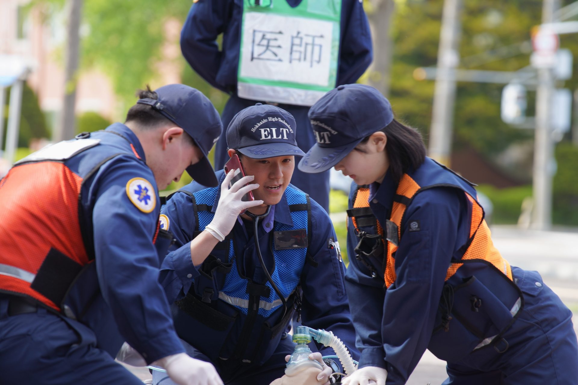 日本初の救急救命士養成学校として取材を受けました！ - お知らせ｜北海道ハイテクノロジー専門学校